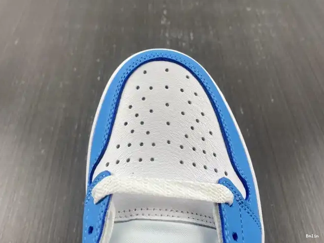 Bmlin Air Low UNC 1 Nike Jordan x SB CJ7891-401 0502